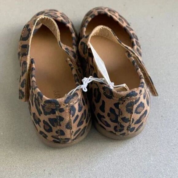 NWT Old Navy Girl's Faux-Suede Mary-Jane Leopard Brown/Black Flats, Size 8 - Picture 3 of 6